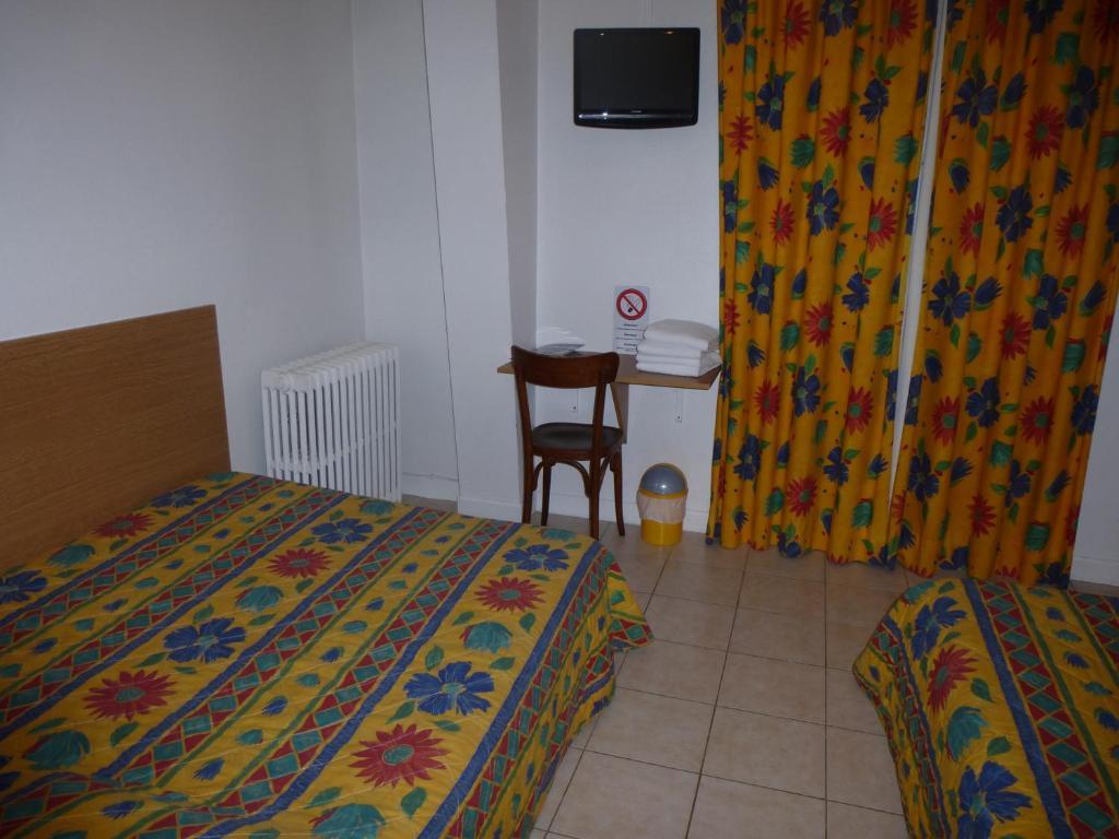 Hotel Les Colombes Verdún Habitación foto