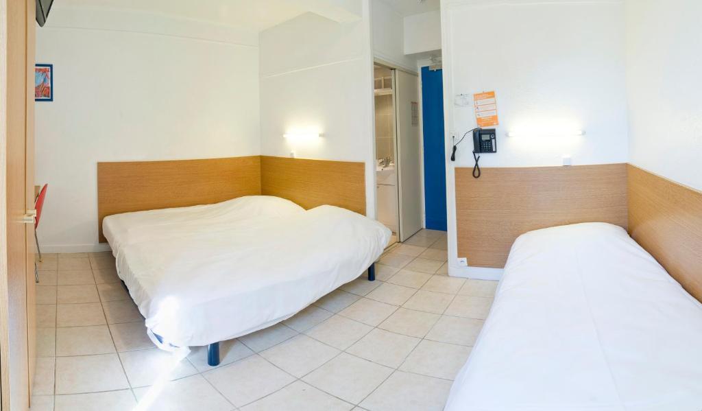 Hotel Les Colombes Verdún Habitación foto